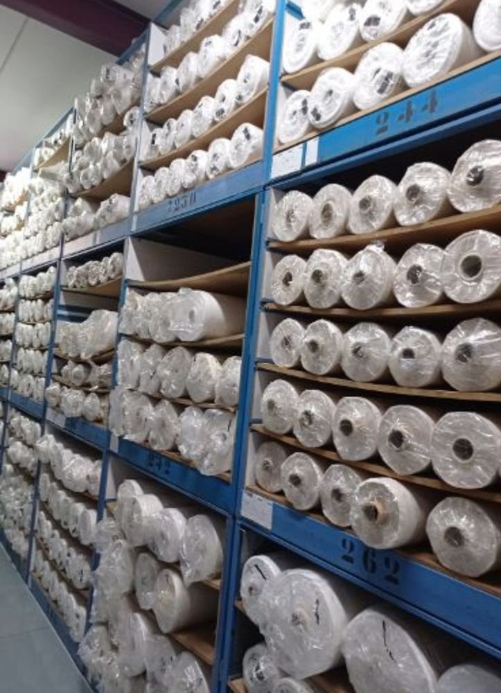 Rollos de tela en liquidación